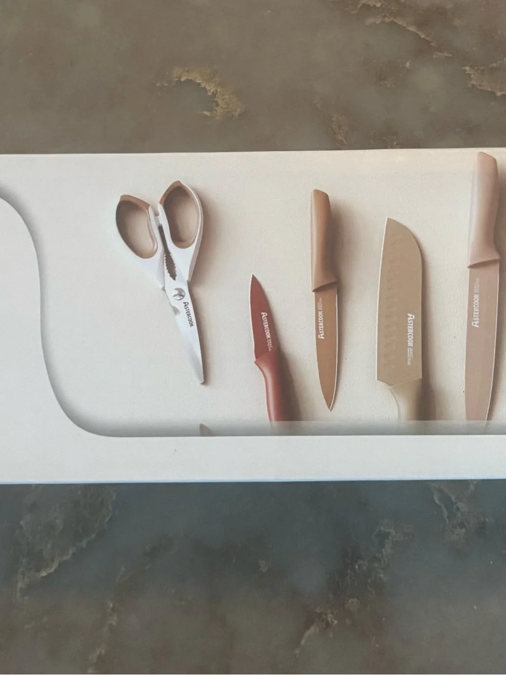 13-Piece Ceramic Kitchen Knife Set with Sheaths and Scissors - New in Box